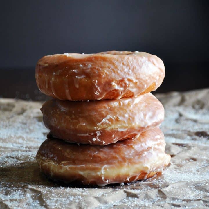 Homemade doughnut recipe featured | ofbatteranddough.com