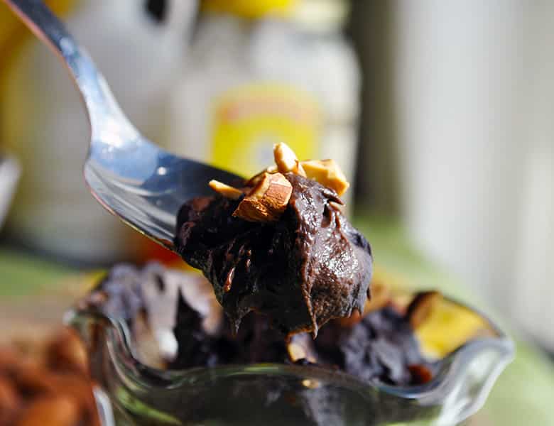 chocolate avocado pudding | no cook chocolate pudding recipe | ofbatteranddough.com