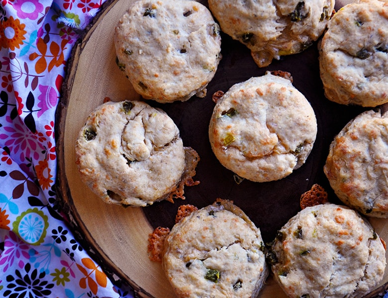 Smoked Gouda, Bacon, and Jalapeño Cream Biscuits