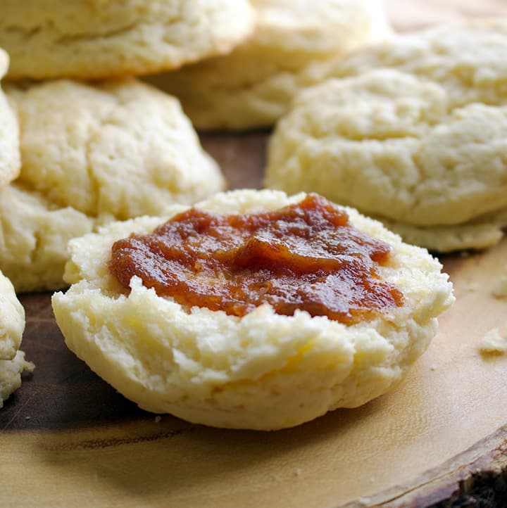 Cream biscuits with apple butter